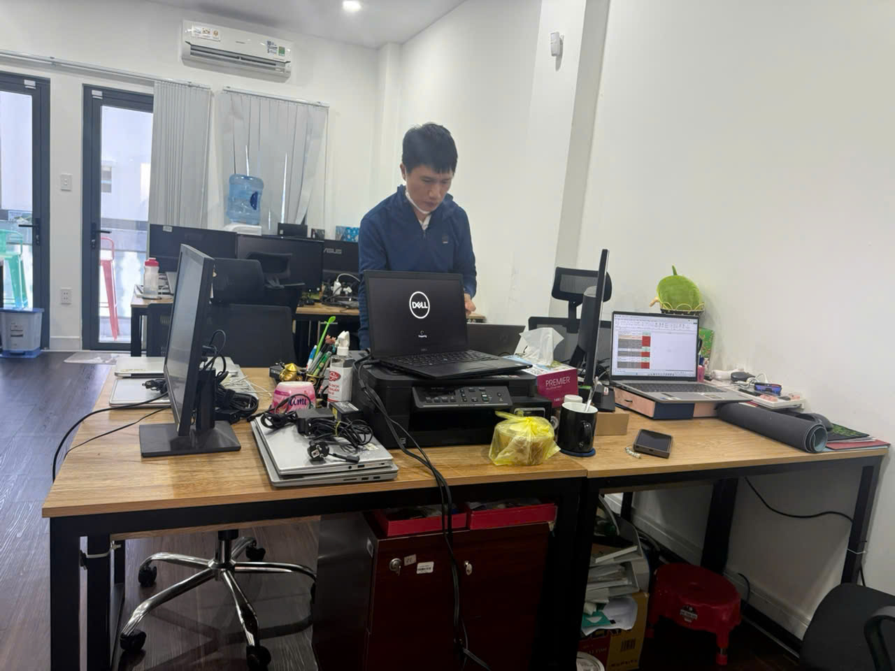 Thanh lý công ty giá cao