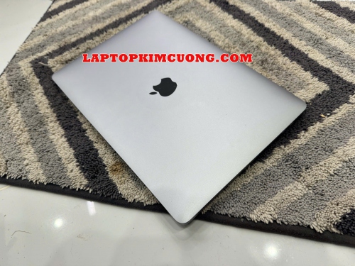 MacBook Pro 2020 13inch I5 16G 512G Gray