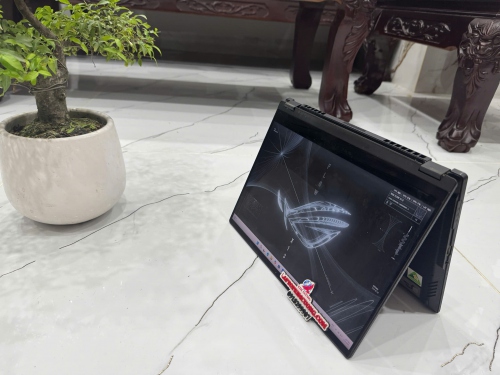 Asus Flow X13 GV301RC R7 6800HS RTX3050 13.4WUXGA
