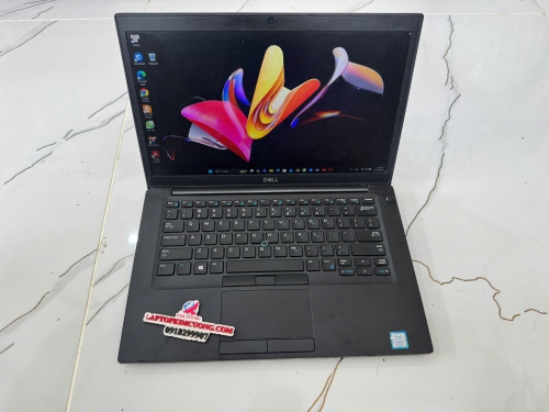 Dell latitude 7490 Core i7 8650U 14IN