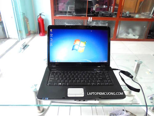 Laptop Dell Vostro A860