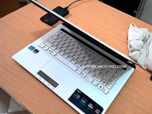 Laptop ASUS K43SJ (Core i5 2430)