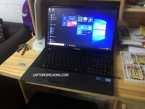Laptop Samsung 300E (i3 2370M)