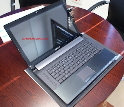 Laptop Asus N73SV
