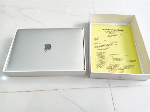 MacBook Air 2019 i5/8/ssd128/retina13in