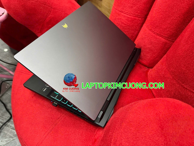 Acer Predator Helios Neo 16 2024 I7 13700HX RTX4060