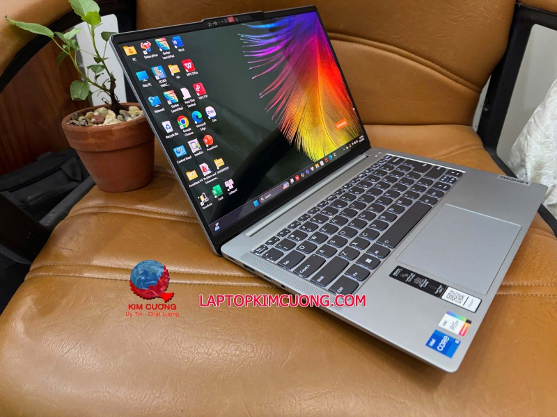 Lenovo IdeaPad Slim 5 14IRL8 i5-13500H 14in Oled