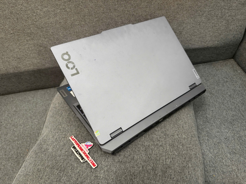 Lenovo LOQ 15IAX9 Core i5-12450HX Arc A530M 4GB