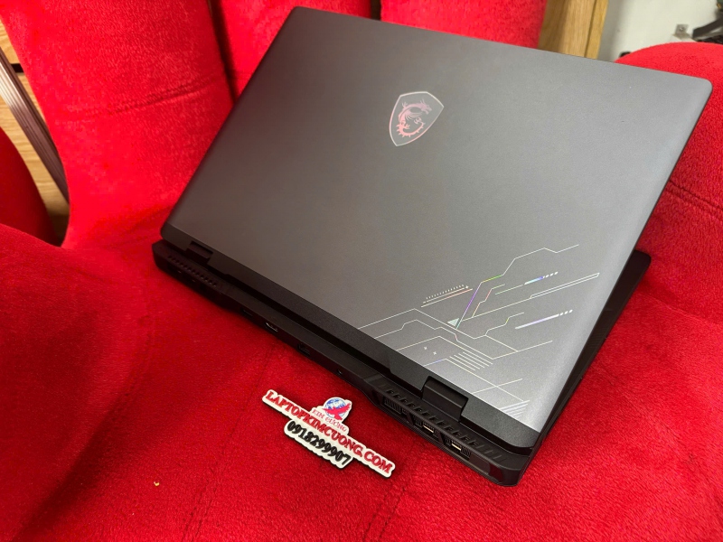 MSI Crosshair 16 860VN Core i9 14900HX RTX4060