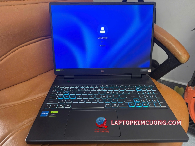 Acer NEO 16 Predator PHN16 71 2023 i5 13500HX