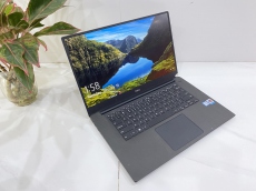 Dell XPS 9560 i7 7700HQ GTX1050 15.6in FHD